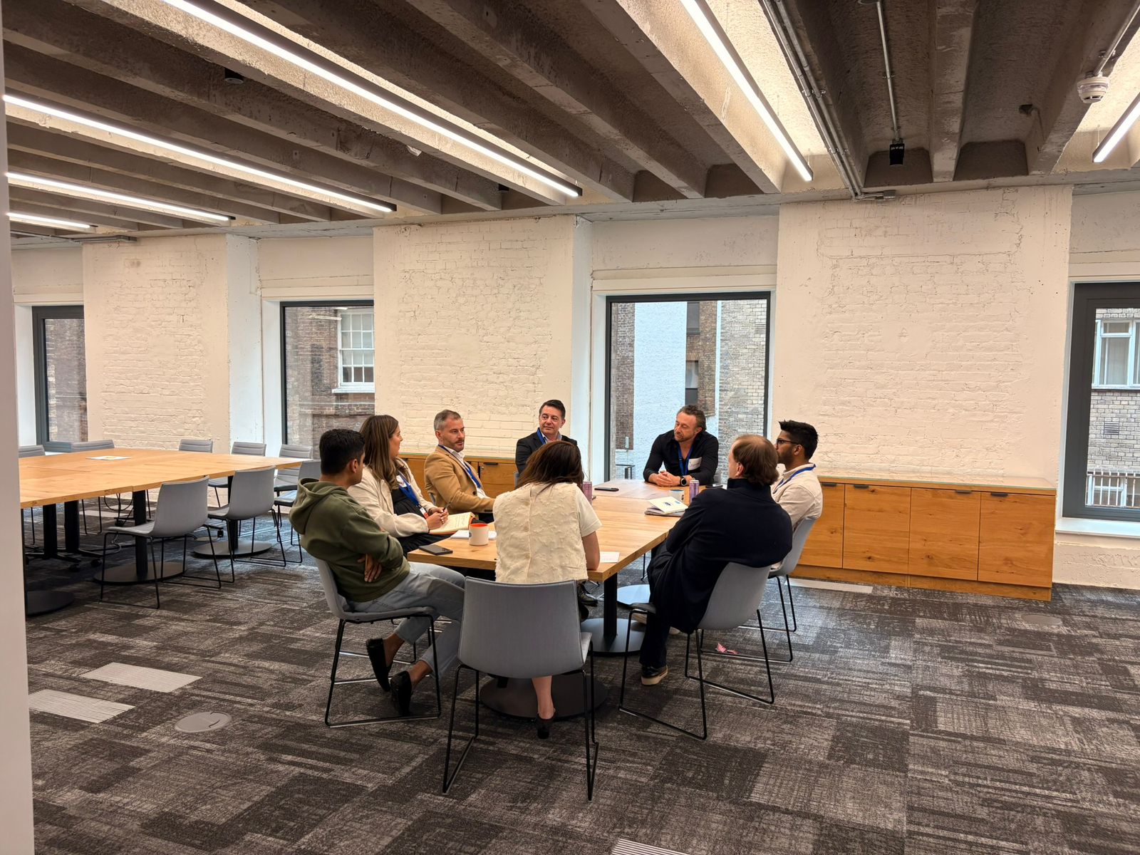 Small-group founder × CxO session