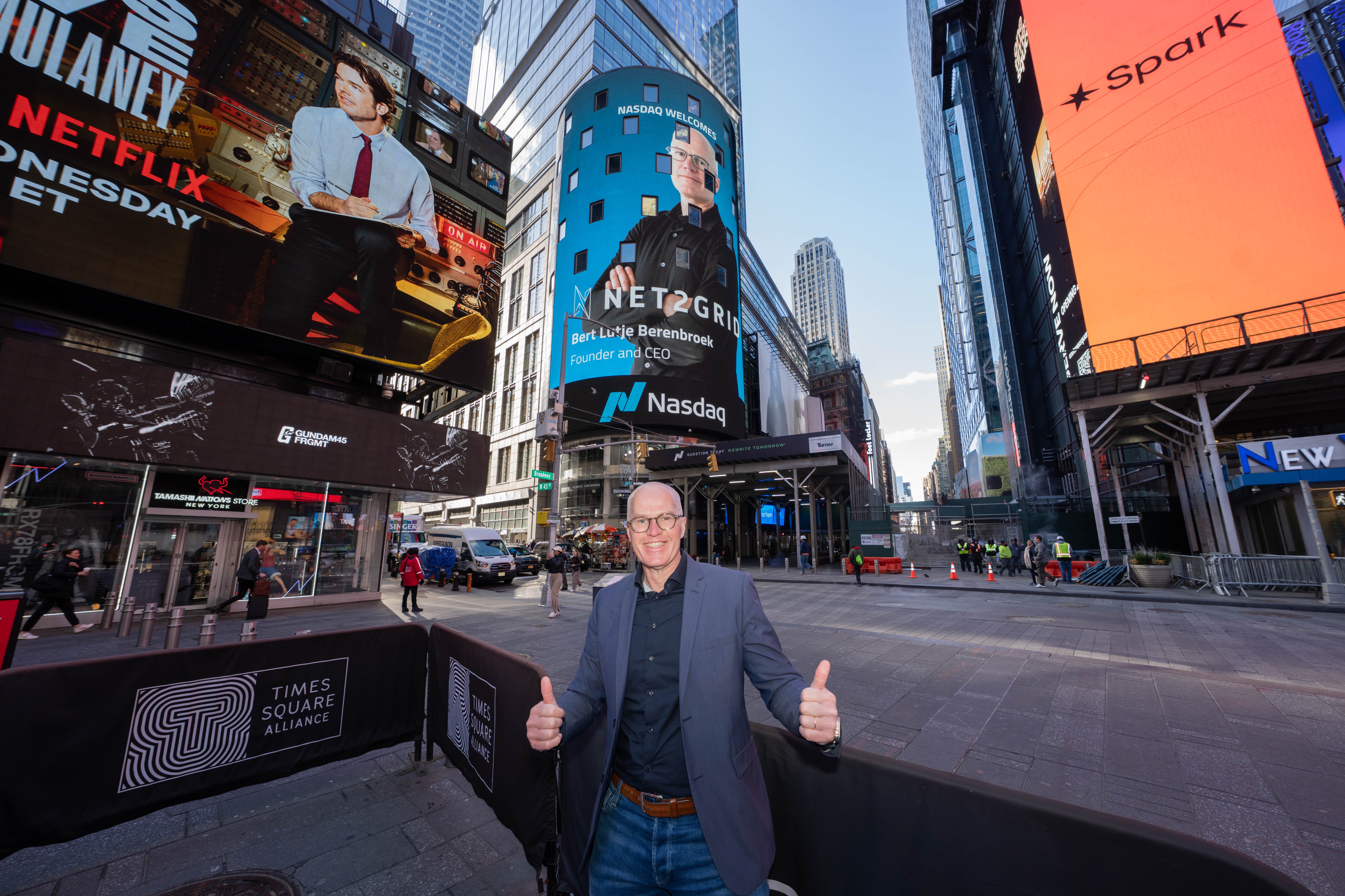 Times Square · tower photo